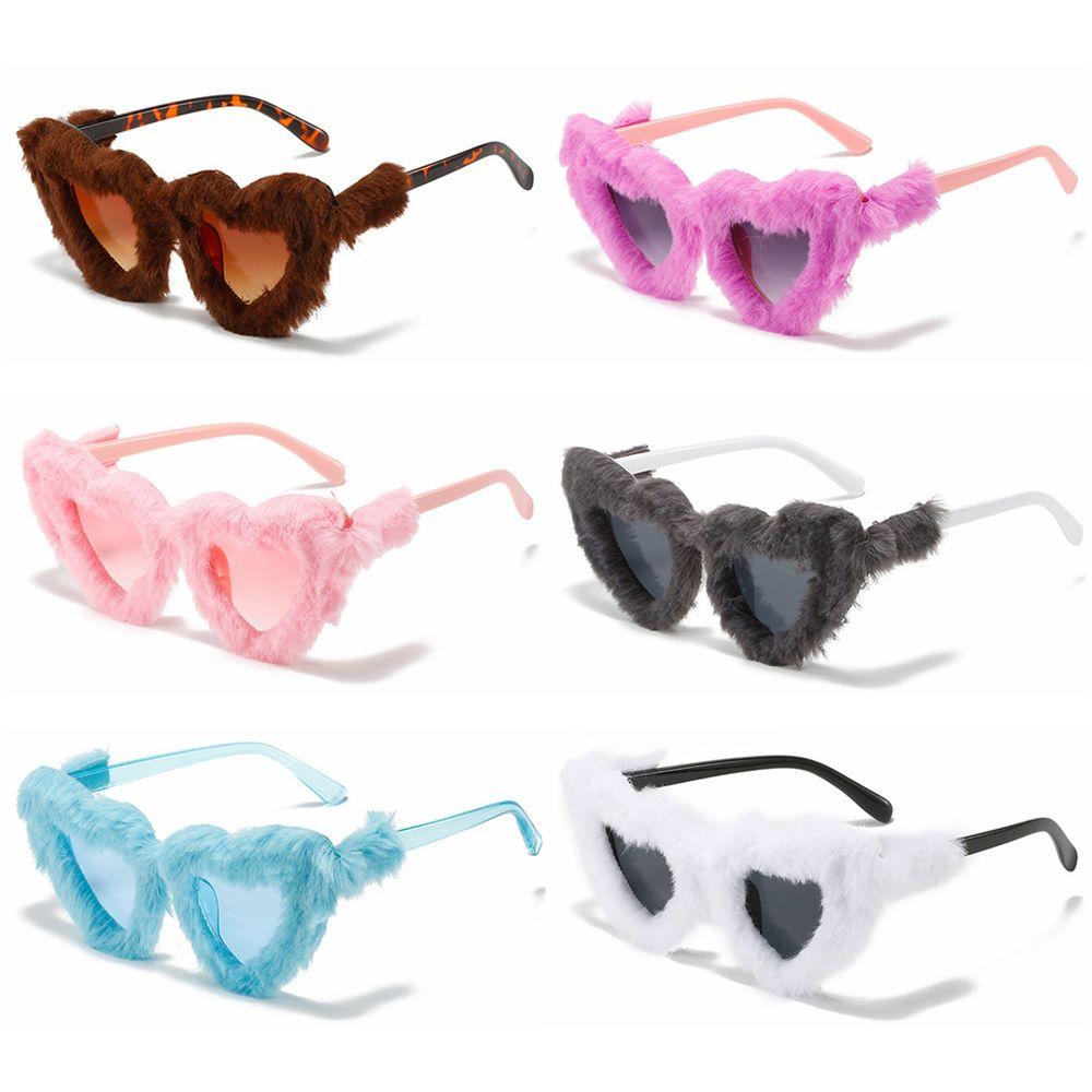 Retro Fashion Love Heart Sunglasses Clout Goggle Women Plush Decor Sunglasses Eyewear Ladies Shades Heart-Shaped Sunglasses