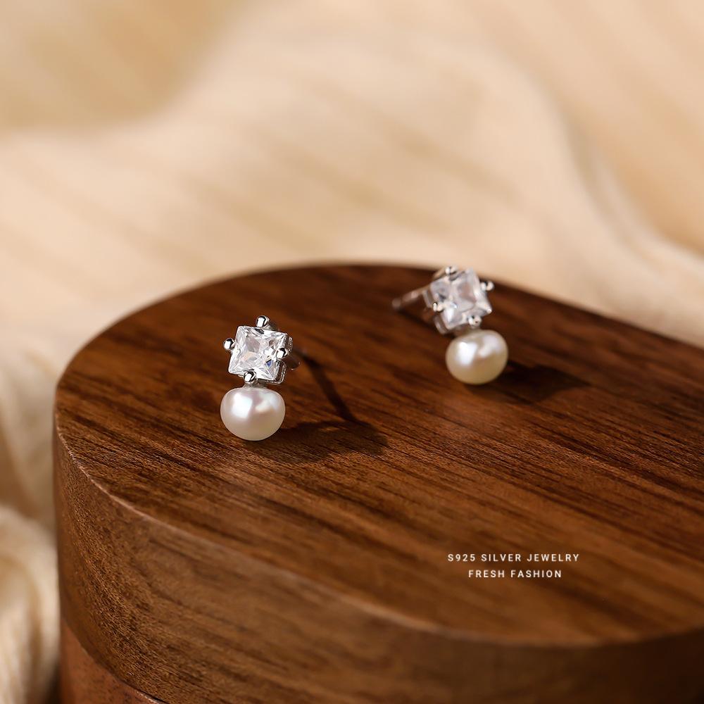 Real 925 Sterling Silver Freshwater Pearl Zircon Stud Earring Gift for Women Party Fine Jewelry Gift