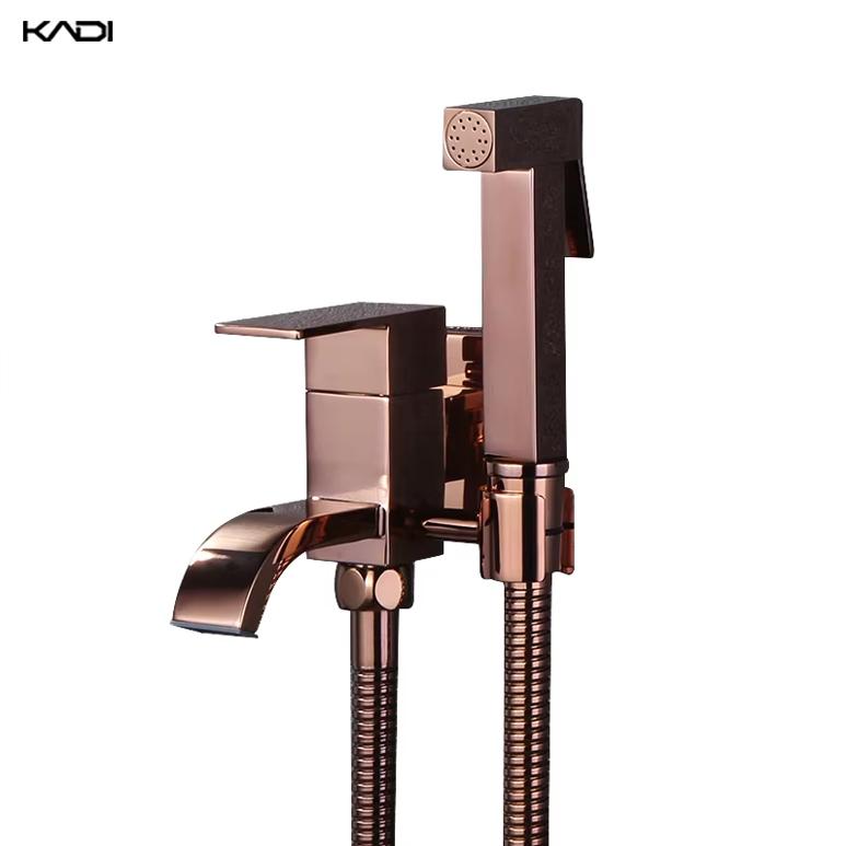 Rose Gold Portable Brass Bidet Sprayer Set Modern Handheld Wall-Mounted Vertical Spray Toilet Bidet 3-Year Hotel Kitchen