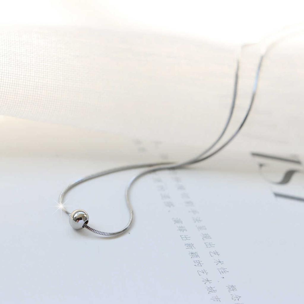 Simple High‑End Titanium‑Steel Small‑Round‑Bead Women Necklace, Fashion Light‑Luxury Small‑Golden‑Bean‑Pendant Collarbone Neck Chain
