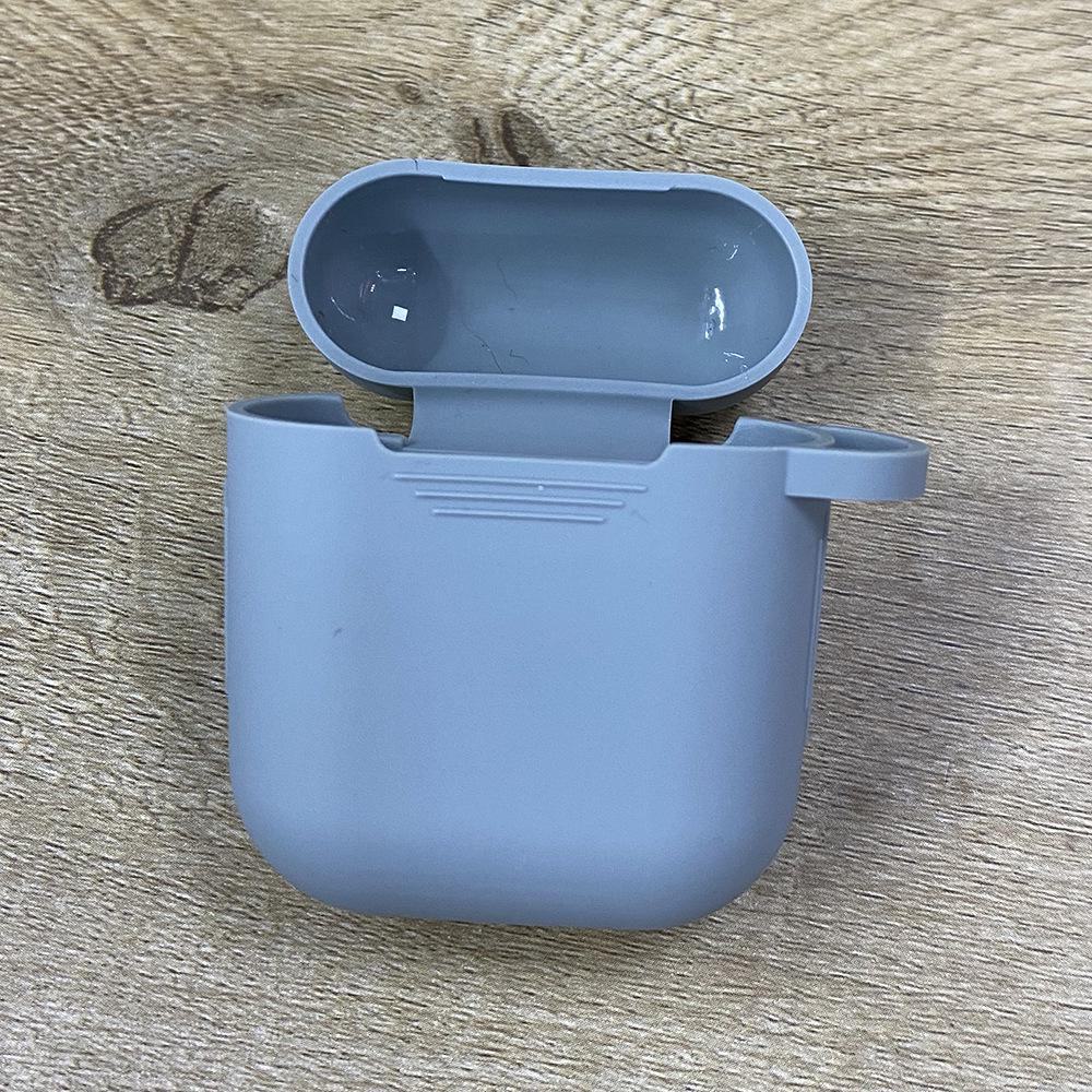 Радужный силиконовый защитный чехол для AirPods 3 с крючком