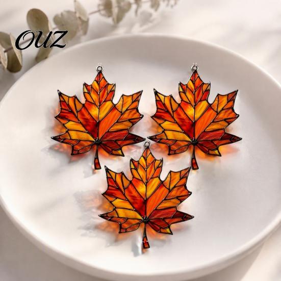 Harvest Festival Decorations Acrylic Maple Leaf Suncatcher for Autumn Home Decor, Stained Glass Window Hanging Suncatchers Style Ornament Thanksgiving