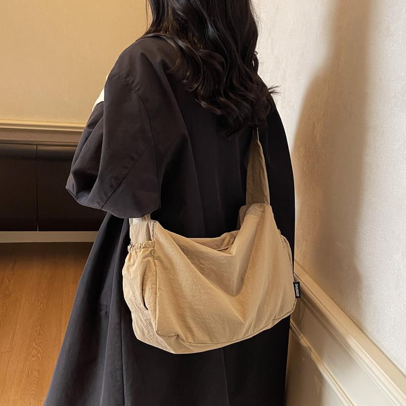 Нейлоновая спортивная сумка кроссбоди мужская и женская большой вместимости сумка-тоут сумка через плечо для通勤