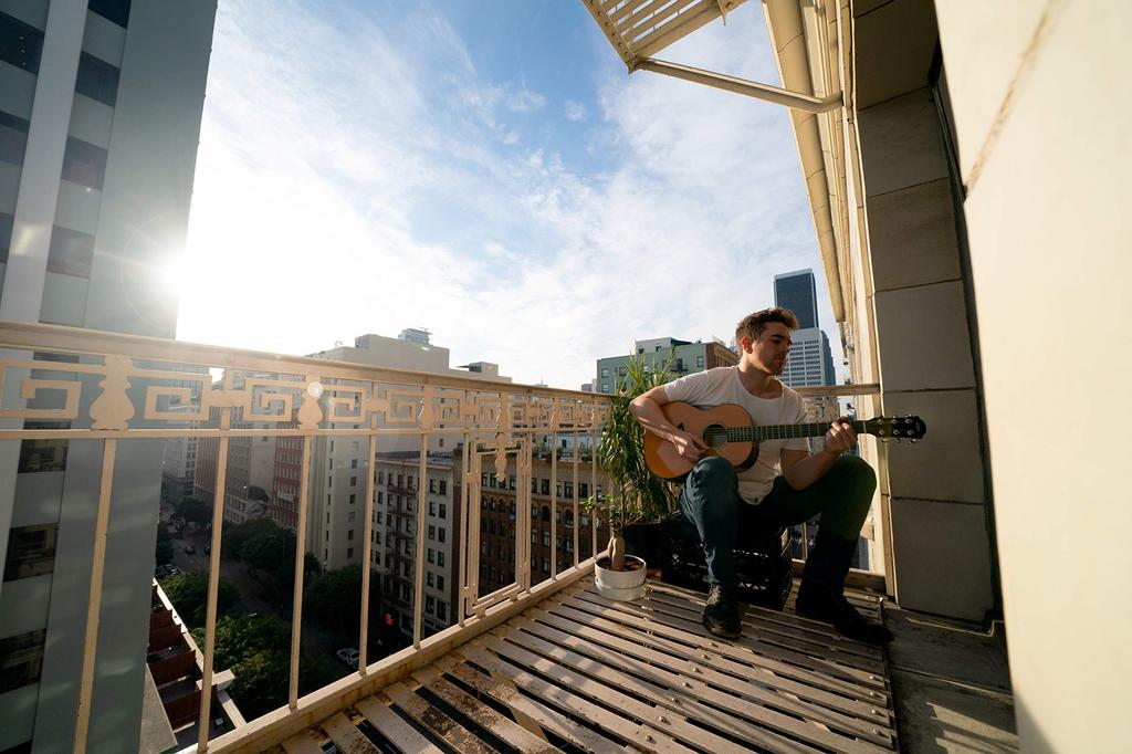 Yamaha Transacoustic Guitar CSF-TA