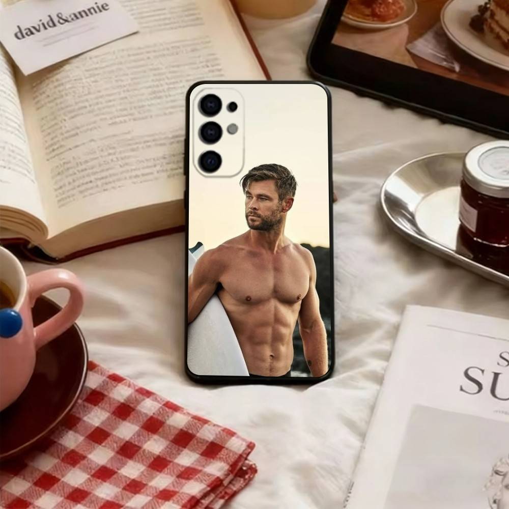 Чехол для телефона с Крисом Хемсвортом для Samsung S25, S24, S21, S22, S23, S30, Ultra, S20, Plus, Fe, Мягкий силиконовый черный чехол