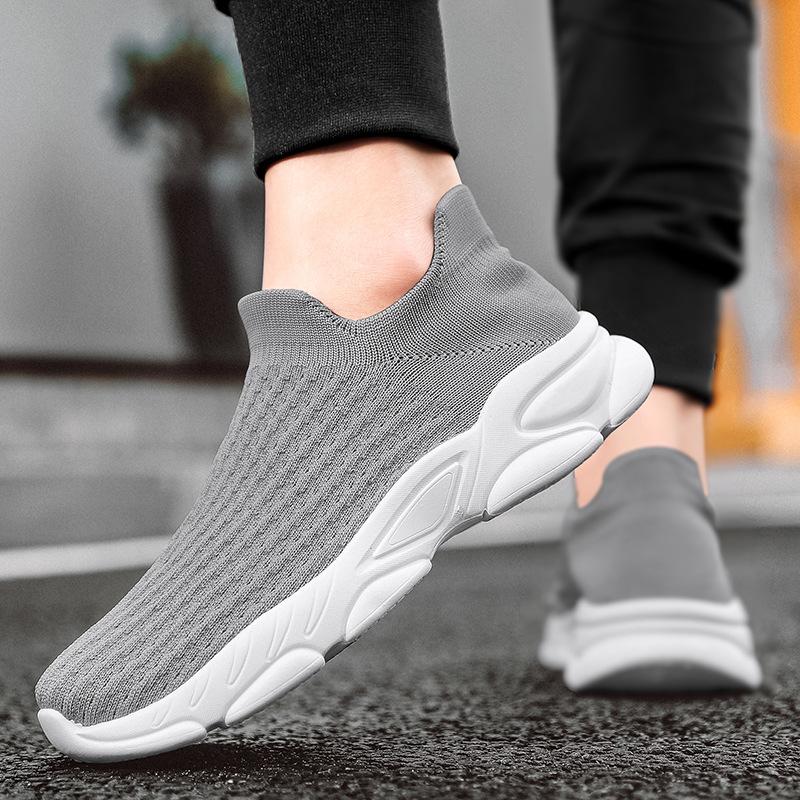 Summer New Mesh Breathable Casual Sports Shoes Men's Lazy One-pedal Socks Shoes New Flying Woven Shoes Men's Shoes