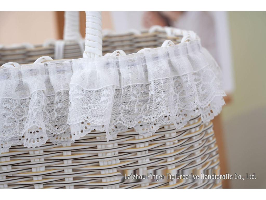 Красочная плетеная пластиковая корзина: Ручной сувенирный подарок, Имитация ротанга, Женская корзина для ванной и хранения