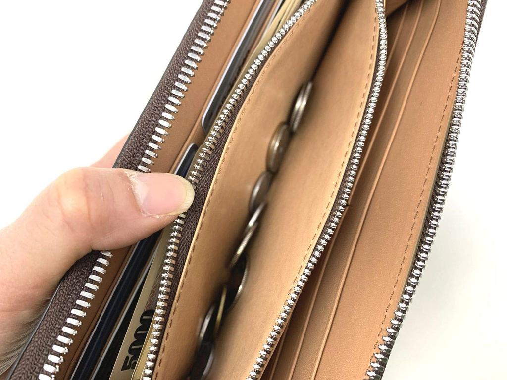 Cordovan Long Wallet Made In Japan Genuine Leather Wallet Gift Present [Bell Label] (Brown) (Coin Purse/Card Holder/All Leather) Men's