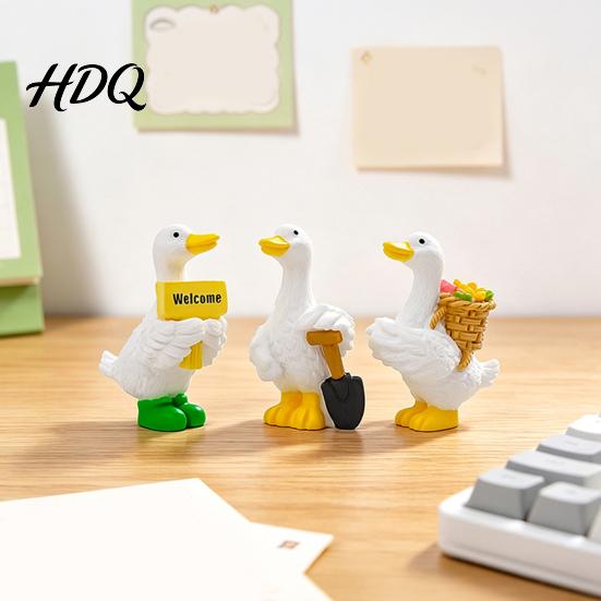 Cute Home Office Decor Mini Garden Duck Figurine Farm Dolls Small Desktop Resin Figures Car Dashboard Figurines