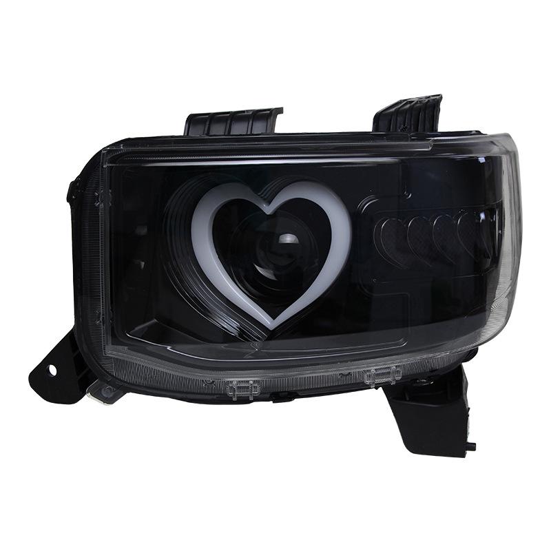 Wuling Hongguang MiniEV LED Heart-Shaped Headlights with Sequential Turn Signals