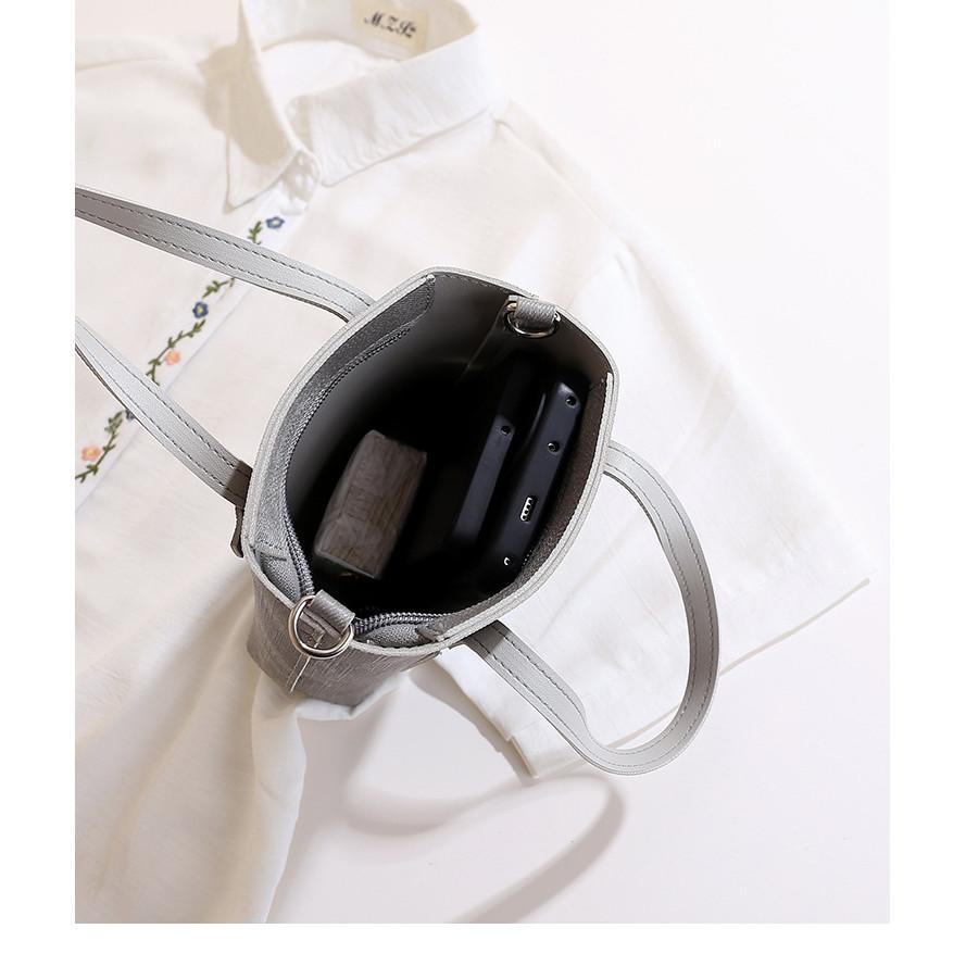 IELGY Retro Cross-Body Women's Mobile Phone Bag Commuter Fashion Shopping Walking Handbag