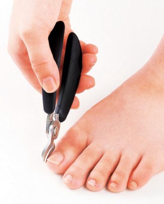 iMedia Nail Clippers with Soft Grip Nipper-Style