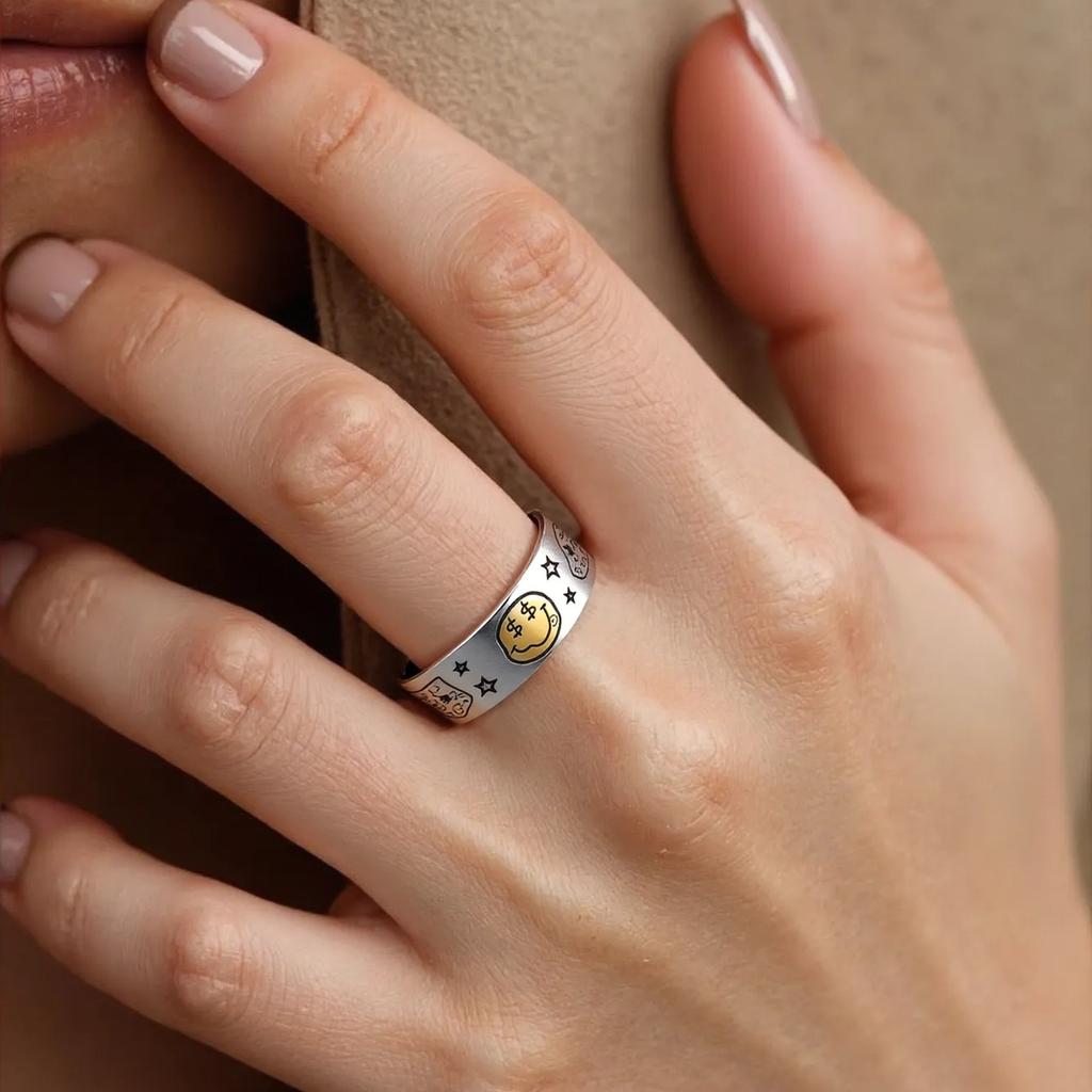Vintage Smile Face Poker Dices Star Opening Ring Adjustable Ring Jewelry for Fashion Enthusiasts and Retro Lovers