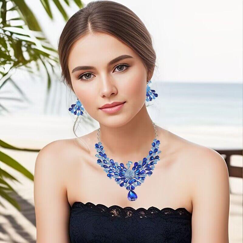 New 7-color Full Diamond Super Flash Peacock Necklace Earrings Set Femininity Banquet Dress with Accessories 2026