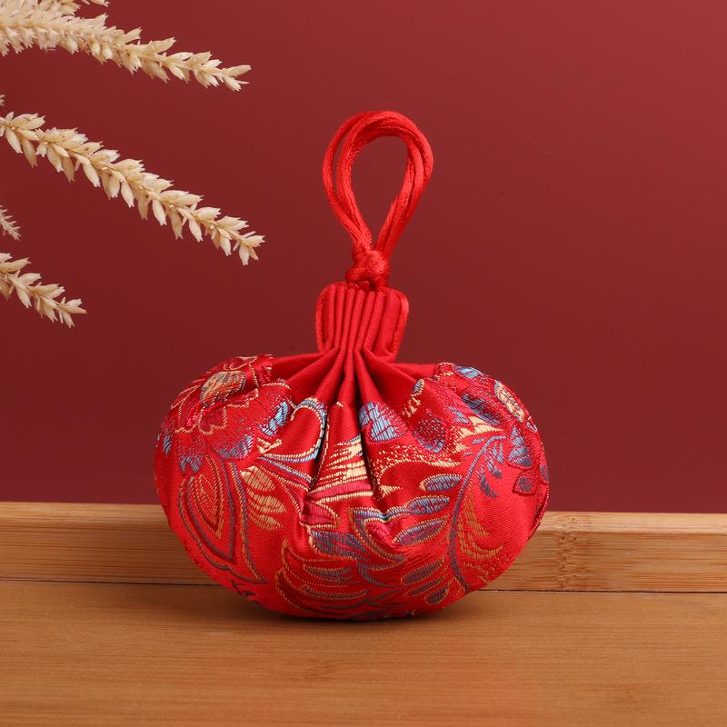 Ancient Style Mugwort Sachet & Coin Purse with Plum Blossom Embroidery