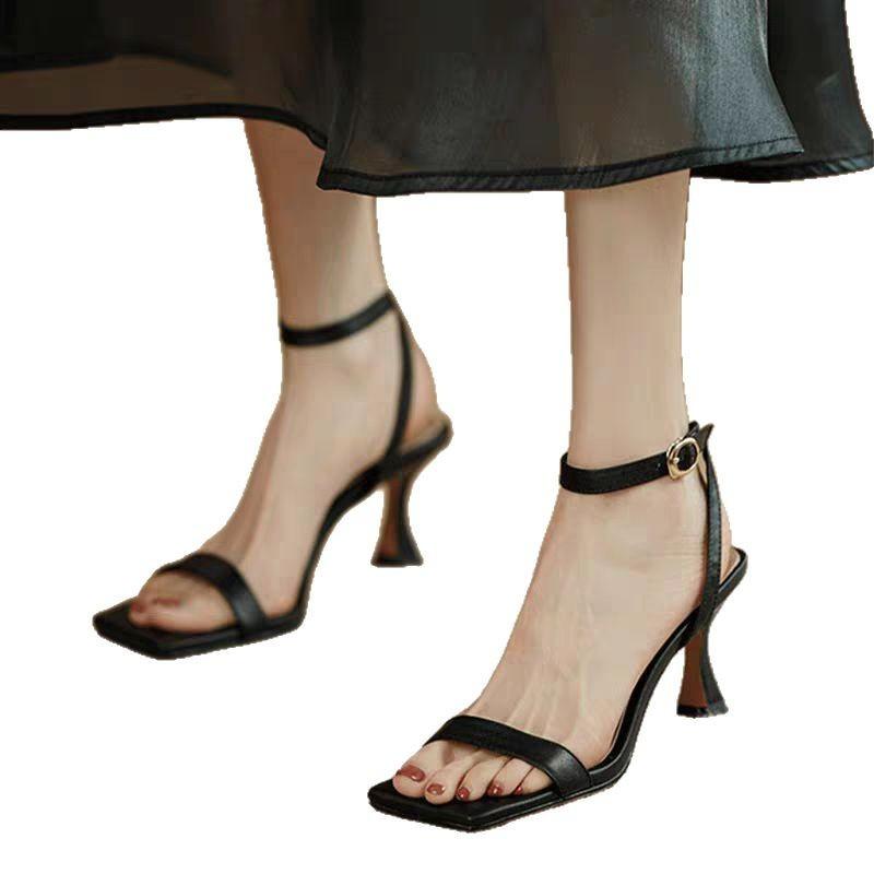 Новые однословные босоножки на тонком каблуке женские с открытым носком квадратный носок простые и универсальные на среднем каблуке туфли на высоком каблуке