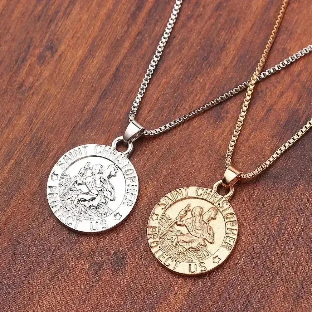 Высококлассная Мода Круглая Подвеска с Буквой Иисус Путешественник Защитник Благословение Ожерелье Креативные Универсальные Трендовые Ювелирные Изделия Оптом