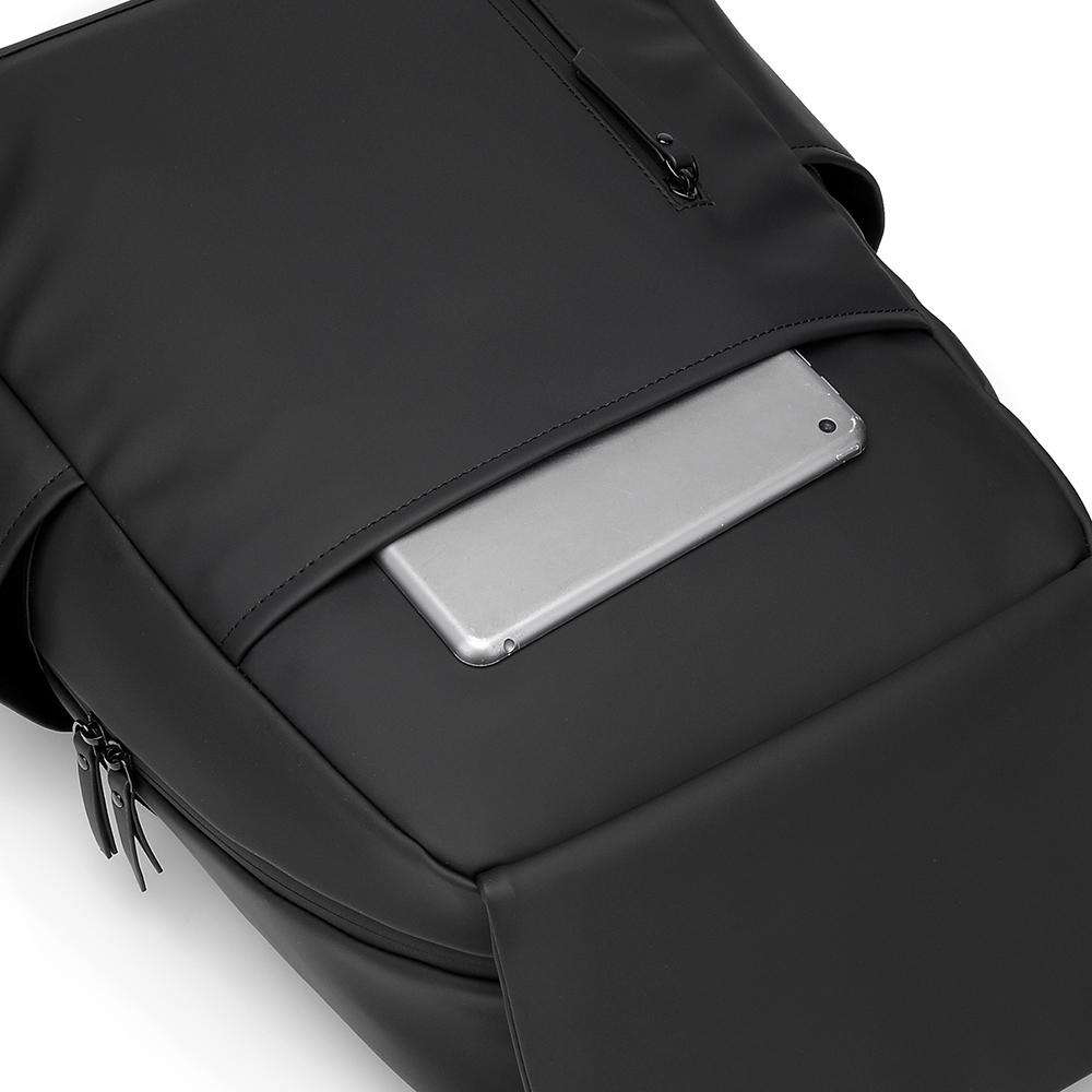 Backpack Men's Large Capacity Commuter Computer Backpack Outdoor Water-repellent Travel Bag