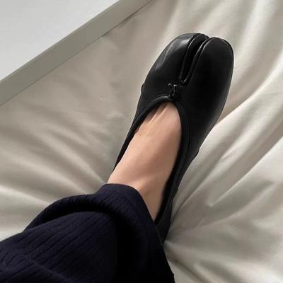 Версия из коровьей кожи~ Новые классические плиссированные свиные копытца, туфли-лодочки с раздвоенным носком на плоской подошве с мелким вырезом, женские туфли Мэри Джейн на мягкой подошве