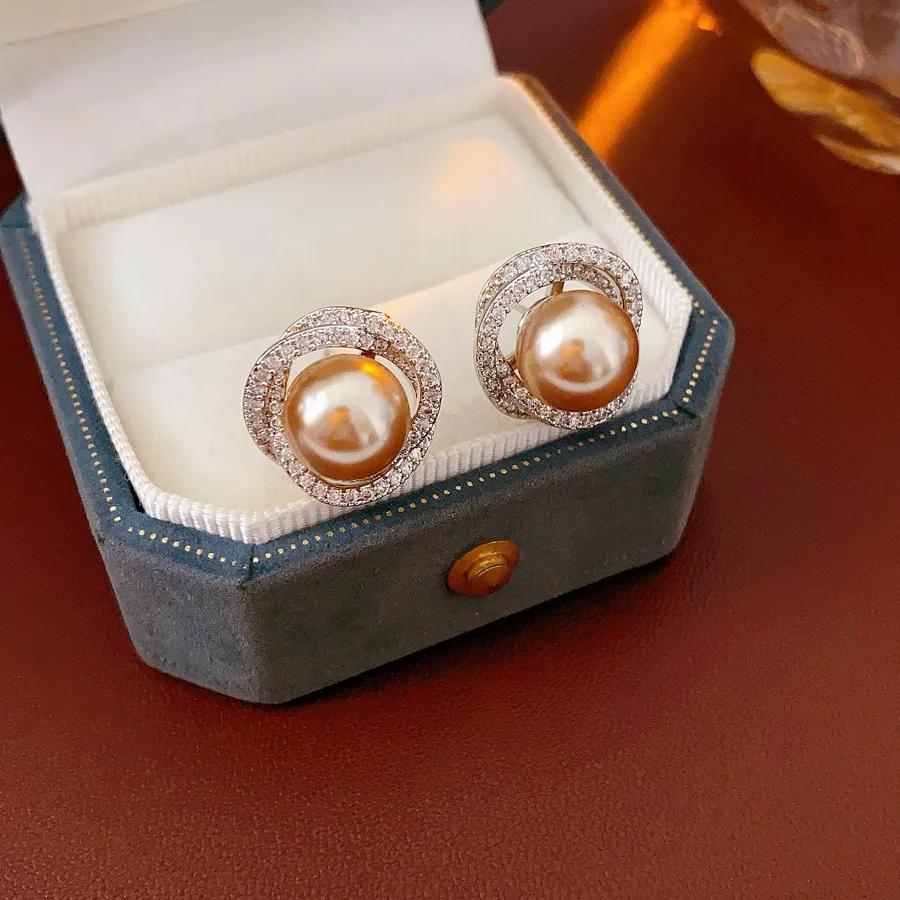 Серьги-пусеты Zircon Vortex Pearl для женщин 2025 Французский ретро Универсальные модные серьги Высококлассный легкий люкс Циркон