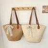 Straw Beach Bag Summer Woven Tote Bag Large Capacity Shoulder Commuting Woven Bag for Women Straw Purses and Handbags Woven Bag