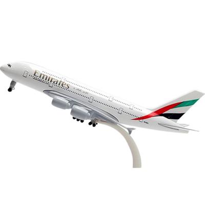 Премиальная модель самолета литая, 20 см - Emirates Airlines A380