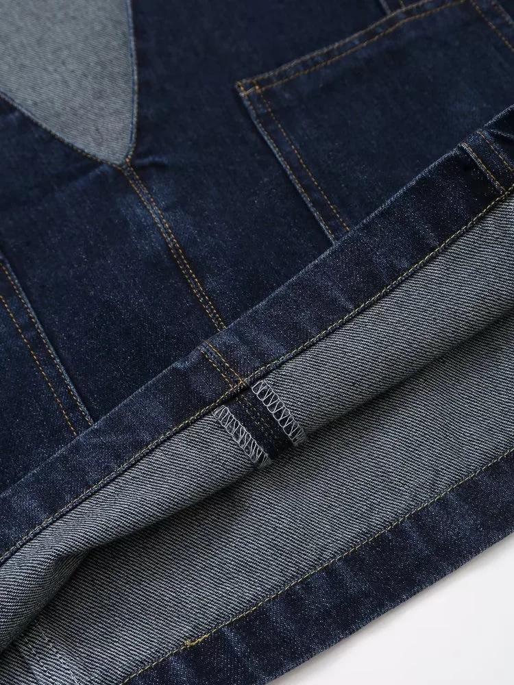 Ретро джинсовая куртка и джинсы с высокой посадкой и широкими штанинами