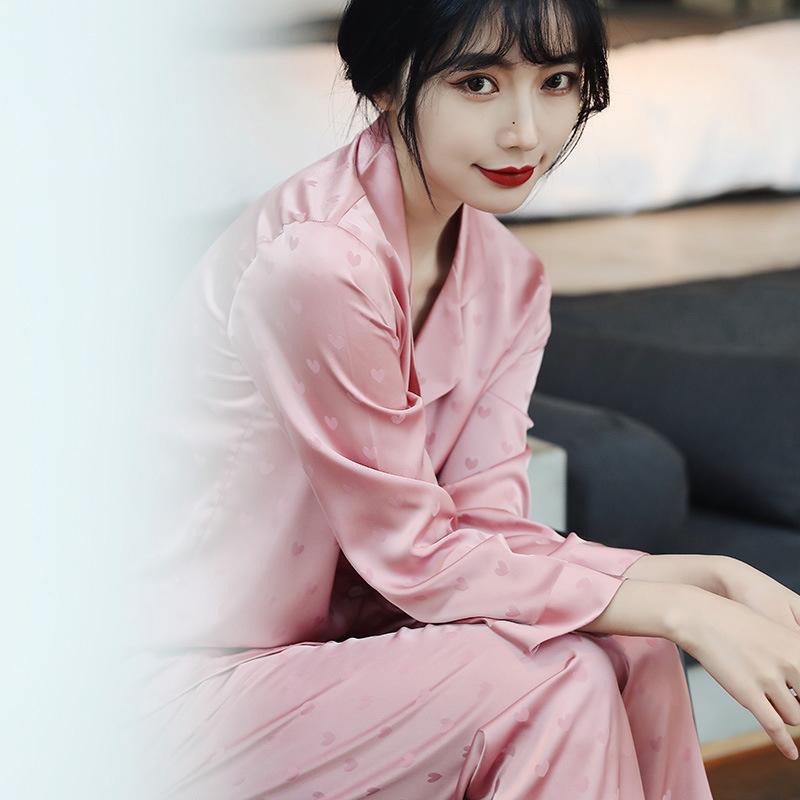 Женский сексуальный пижамный комплект, весна и лето, новые атласные пижамы с длинными рукавами из ледяного шелка и любви