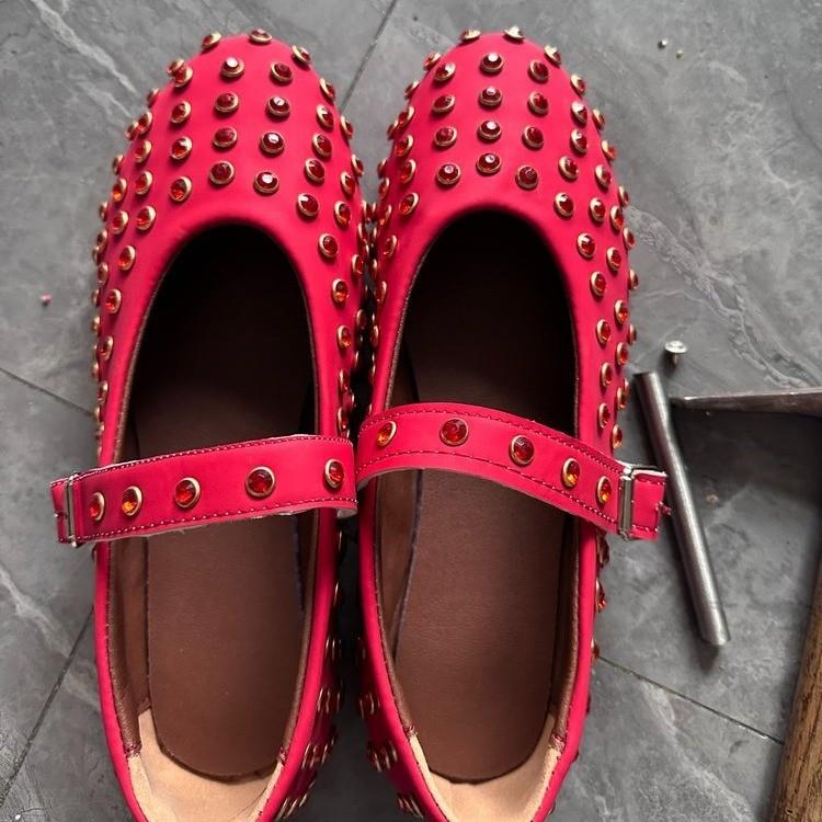 Европейские и американские женские туфли большого размера с бриллиантами 2025 г. новые 35-43 импортные туфли на плоской подошве женские туфли с одной лямкой женские туфли