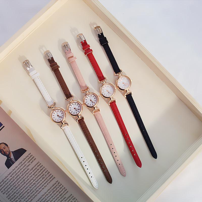 Популярные женские часы, простые женские часы из искусственной кожи с ремешком из искусственной кожи, модные кварцевые наручные часы, мини-часы с тонким циферблатом, кварцевые наручные часы