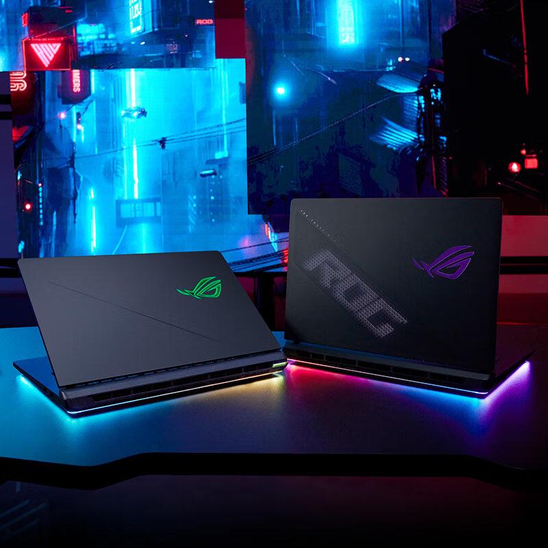 ROG Strix Scar 9 Plus Core Ultra 9 18-inch Nebula Display Gaming Laptop (CN version)