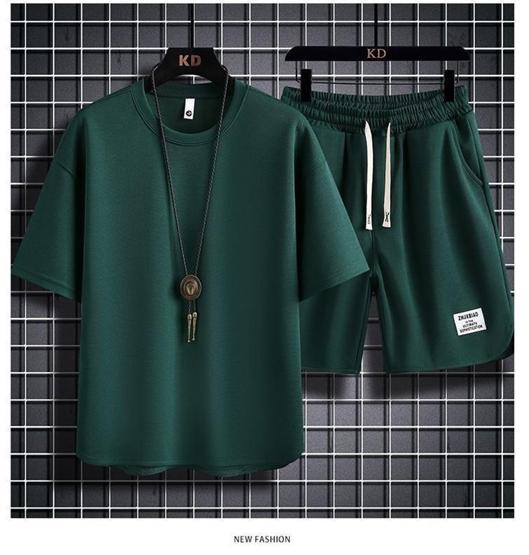 Мужской летний костюм-двойка: Футболка с круглым вырезом и дышащие шорты