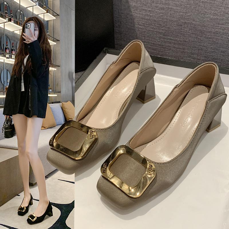 Женские туфли на высоком толстом каблуке с квадратным носком не утомляют ноги, новые весенне-осенние туфли-лодочки с мелким вырезом, женственные, модные и удобные