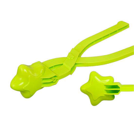 Snowball Maker Duck Snowman Heart Shape Snow Toy with Ergonomic Handle Winter Snowball Fight Maker Tool Clip