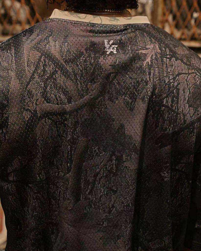 YOUNGLA Дышащая быстросохнущая сетчатая футболка для бега - С коротким рукавом для летних видов спорта на открытом воздухе и тренажерного зала