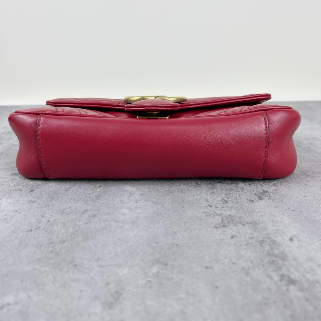 [Pre-Owned] Gucci GG Marmont Matelassé Mini Bag 'Red' - Very Good #1D3AZVM