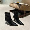 Модные женские эластичные короткие сапоги с острым носком, модные узкие ботильоны с боковыми молниями, высокие каблуки 2024 года, новая осенне-зимняя женская обувь