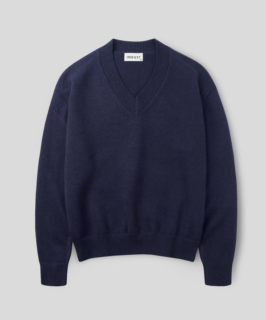 INDUST Semi-Crop V-Neck Knit_Gray