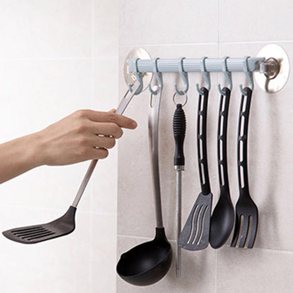 Вешалка для ванной комнаты