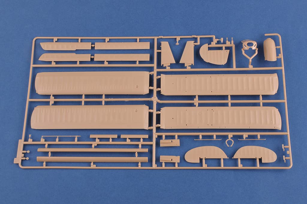 Hobby Boss Aircraft Series Germany Fieseler Fi156 Storch Plastic Model 80181 1/35 C-3/TROP