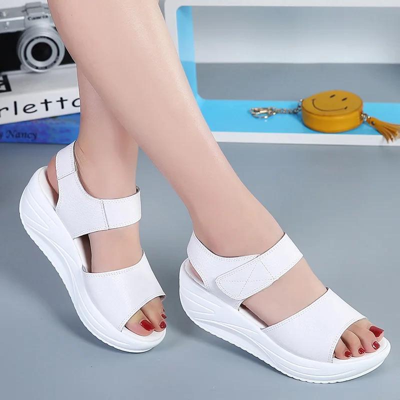 2024 Summer New Shoes Woman Split Leather Hollow Out Flat Sandals Casual Soft Women Sandals Bottom Female Beach Sandal
