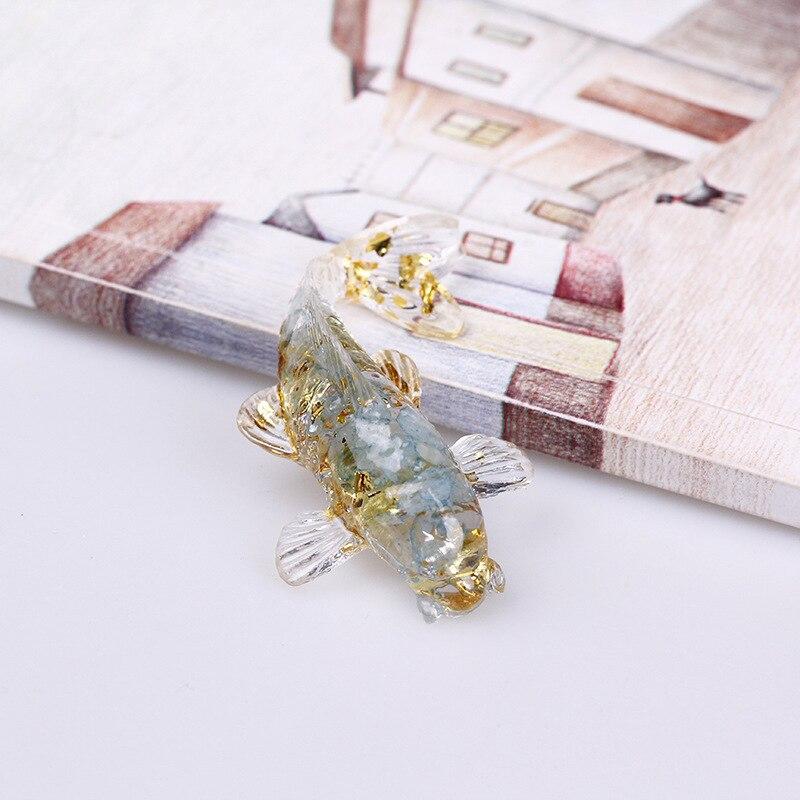 Creative Artificial Fish Turtle Dolphin Jewelry Beautiful Koi Fish Turtle Dolphin Natural Crystal Fish Table Car Home Decoration Gift for Friends