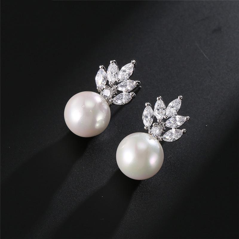 ZAKOL Temperament Imitation Zircon Flower Stud Earrings Elegant Leaf Marquise Zirconia Wedding Party Zircon for Women