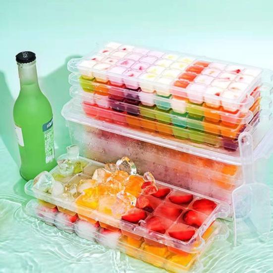 Лоток для кубиков льда с крышками. Контейнер для лопаток. 32 полости. Поворотный выпуск. Штабелируемая форма для кубиков льда. Создатель кубиков льда для коктейлей, газированных напитков, кофе. Кухонные гаджеты.