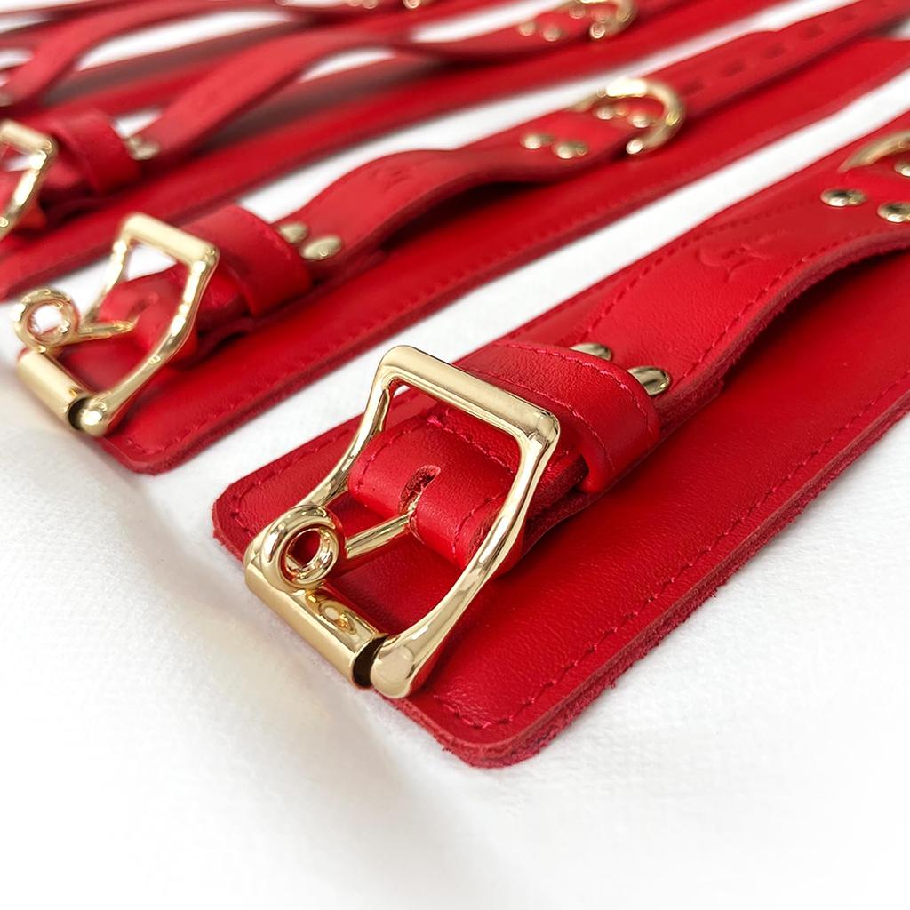 xinXbabe SM Restraints Leather Restraints Genuine Cow Hide SM Goods 3 Piece Set Collar with Lead Handcuffs Chains Restraints Adult Goods Passionate