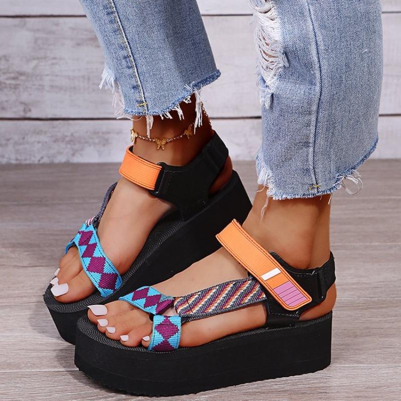 Slope Heel Fashionable Women's Sandals