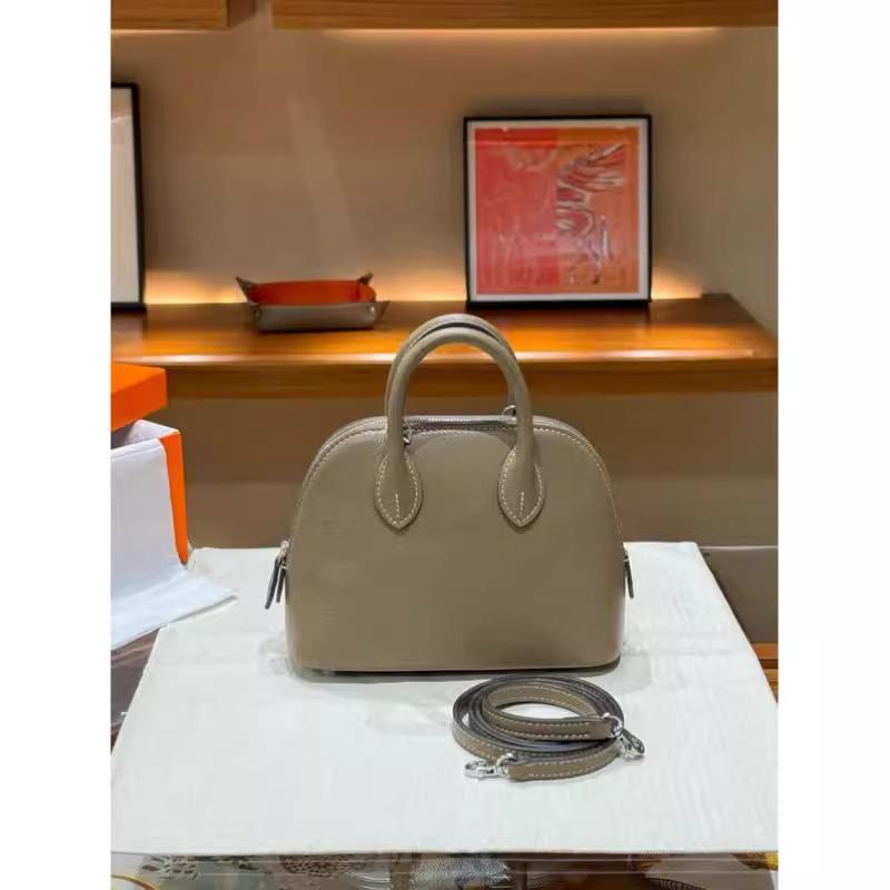 Мини-сумка через плечо из козьей кожи с зернистостью в виде боулинга