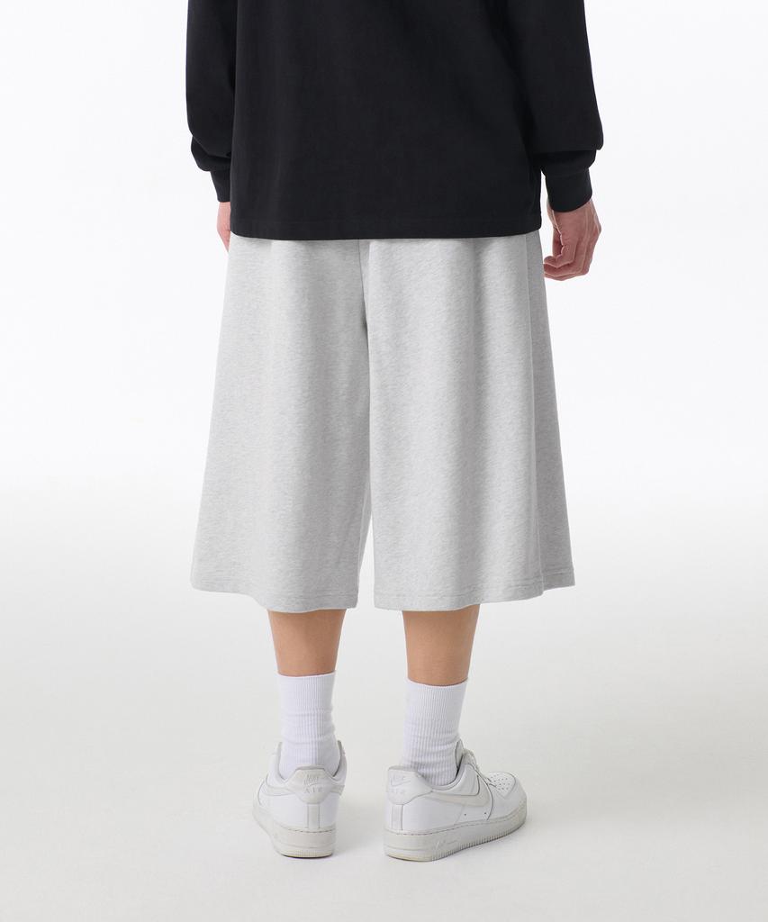 MUSINSA STANDARD One-Tuck Long Bermuda Sweatpants [Melange Light Grey]