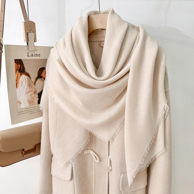 Simple Literary and Artistic Yarn with Sunscreen, Elegant Shawl, Women's Solid Color Square Short Fringed Temperament Scarf