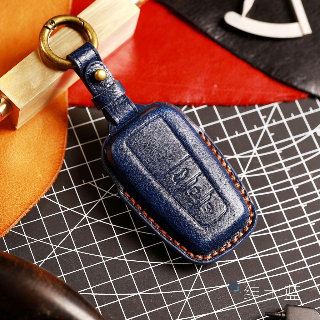 Чехол для ключей из натуральной кожи для Toyota Camry, C-HR, Ralink, Rongfang и Asia Dragon